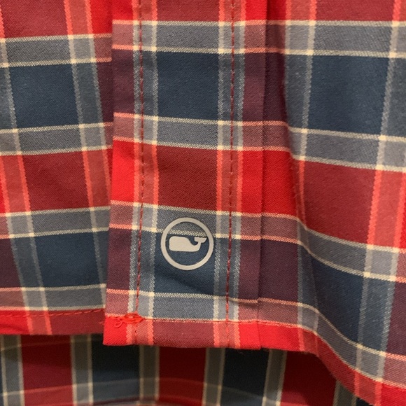 Vineyard Vines (S) - Picture 8 of 15